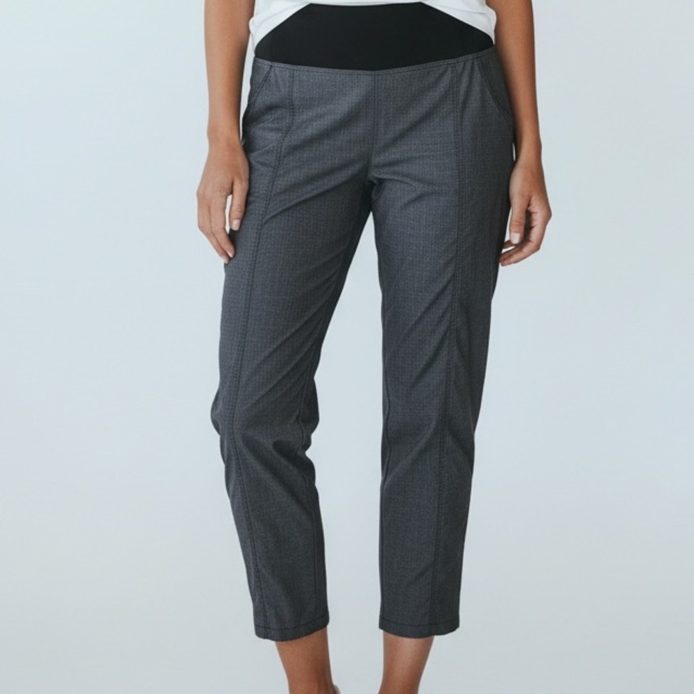 Lucy Black and Gray Activewear